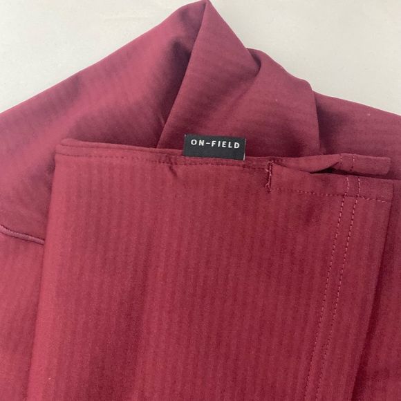 Nike Minnesota Golden Gophers On Field Long Sleeve // CQ5051-669 // Large - Picture 9 of 10